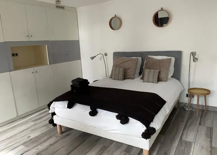 Superbe Loft Au Coeur De * パリ